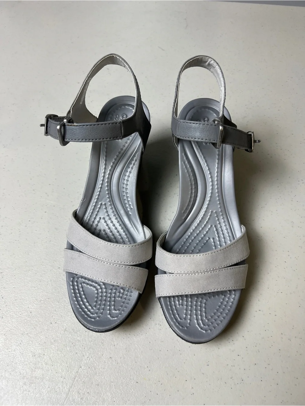 crocs Gray Grey leigh wedge heel canvas Adjustable strap slip on sz w7